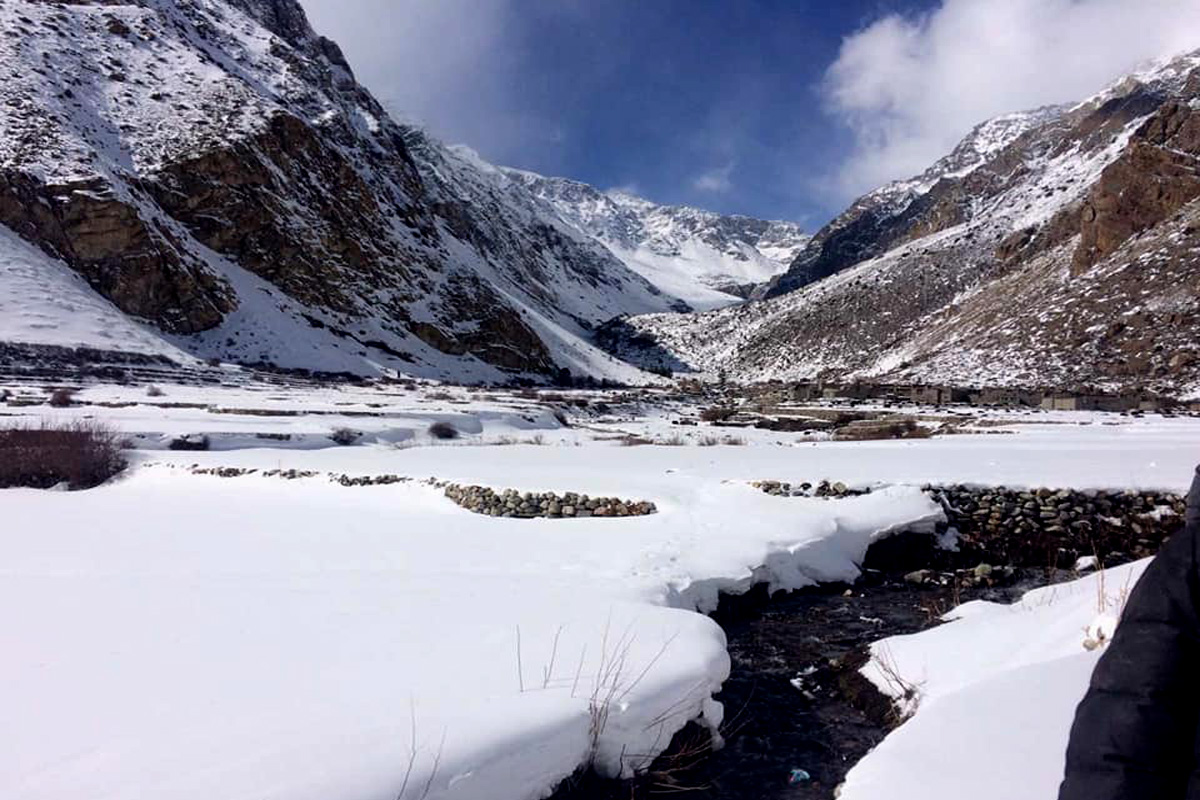 हिमपातले एक दर्जन सडक आयोजनाको निर्माण कार्य रोकियो